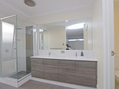 75 Kellogg Drive, Piara Waters