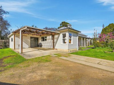 1 / 15 Station Road, Dover