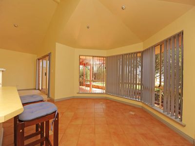 29 Tindals Crescent, Hannans