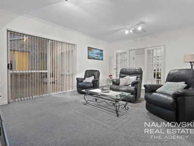 9 Mcpherson Avenue, Noranda