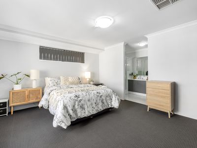 24 Karinga Way, Harrisdale