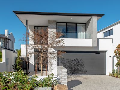 26B Tristania Rise, Duncraig