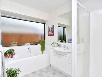 12 Belgrove Place, Parklands