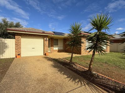 4 Evanside Parade, Griffith