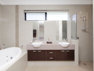 27A Virgil Avenue, Yokine