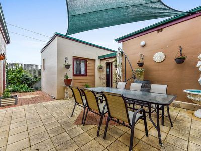 19 Chambers Street, Beachport