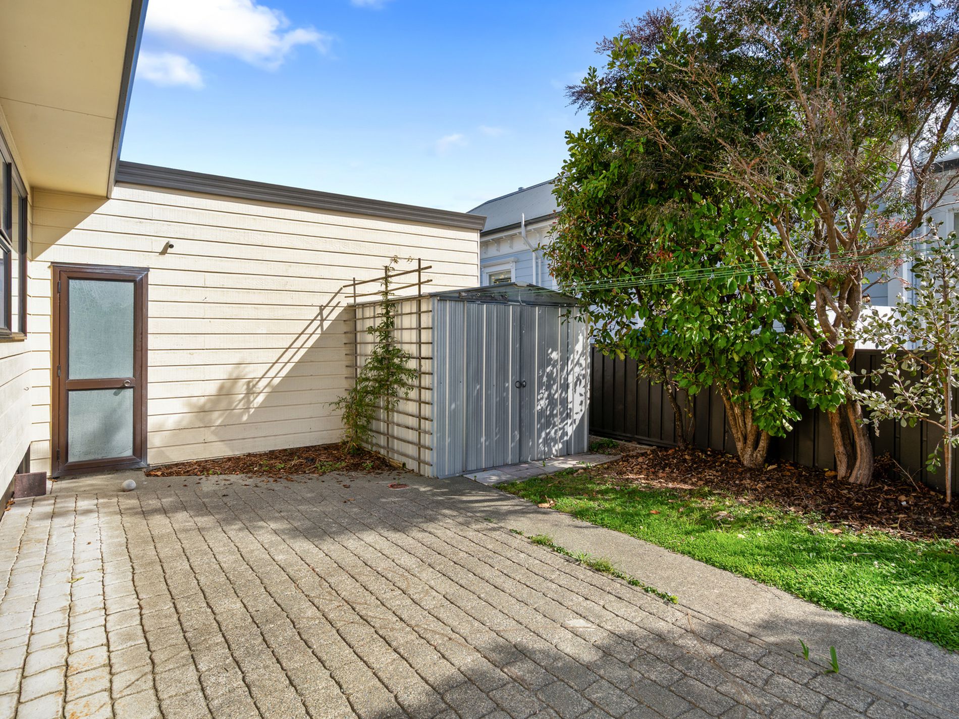 2 Brydon Way, The Wood