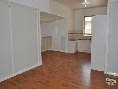 27 North Street, Dubbo
