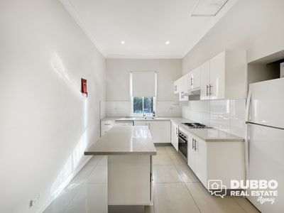 195 Wingewarra Street, Dubbo