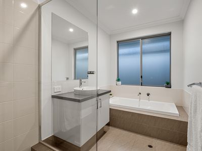 1A Portman Parade, Baldivis