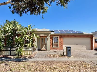 35 Manor Lakes Boulevard, Wyndham Vale