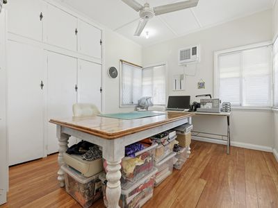 15 Chaplain Avenue, Manunda
