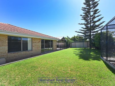 92 Balladong Loop, Carramar