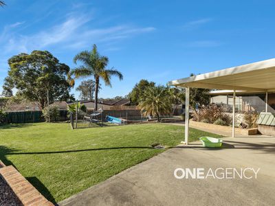 4 Hermes Crescent, Worrigee