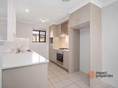 46 / 41 Lawrenson Circuit, Jacka