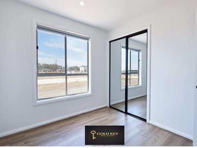 8 Beveridge Circuit, Armstrong Creek