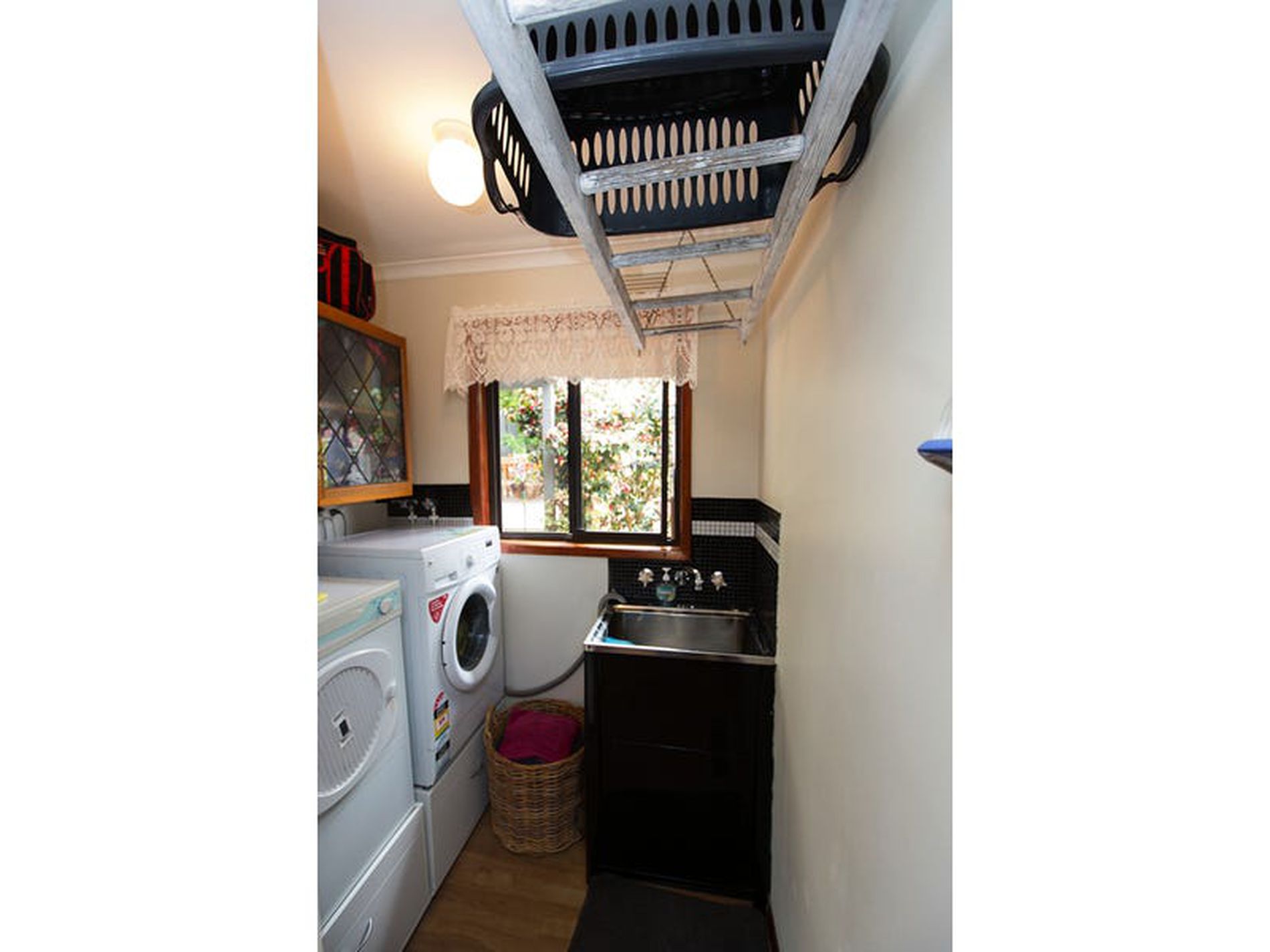 165 High Street, Seymour