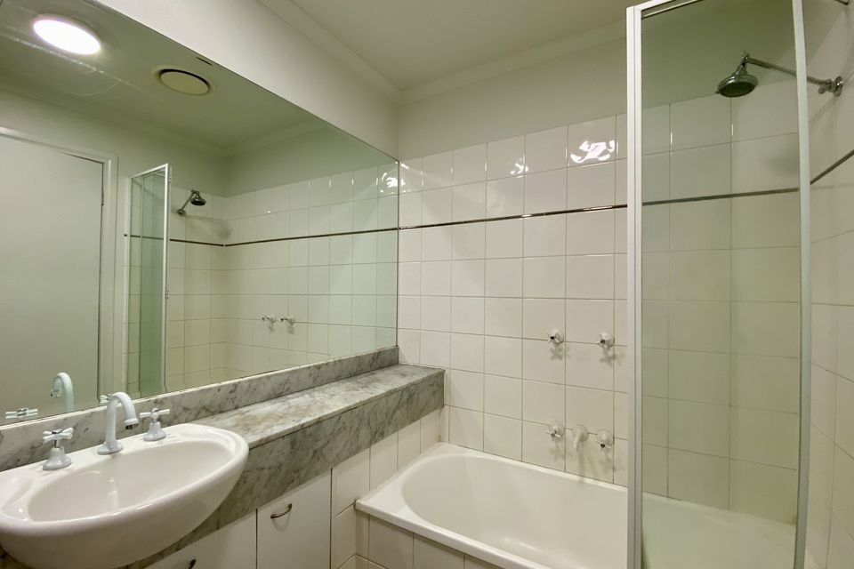 75 / 418 St Kilda Road, Melbourne