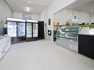 3 & 3A Beach Road, Beachport