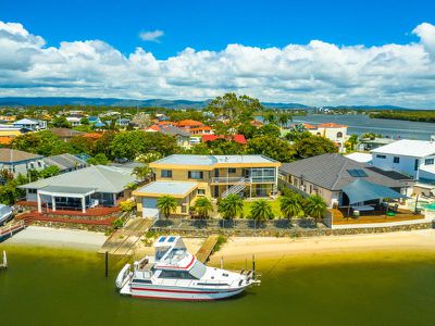 11 Lindsay Parade, Paradise Point