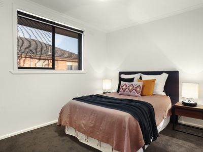 5 / 3 Hampton Parade, West Footscray