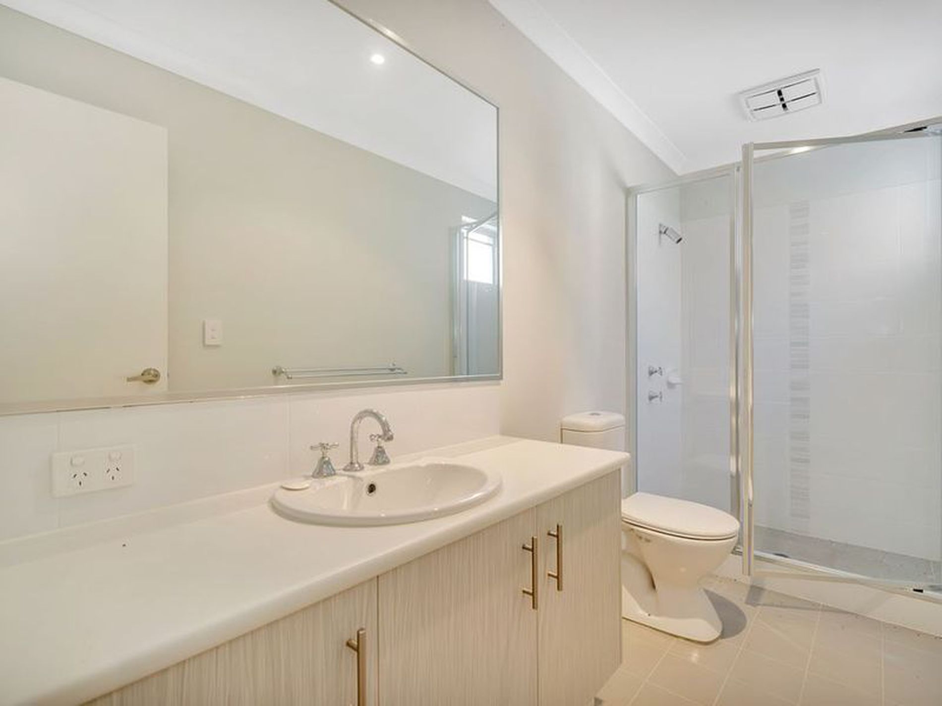 16 Shy Lane, Alkimos