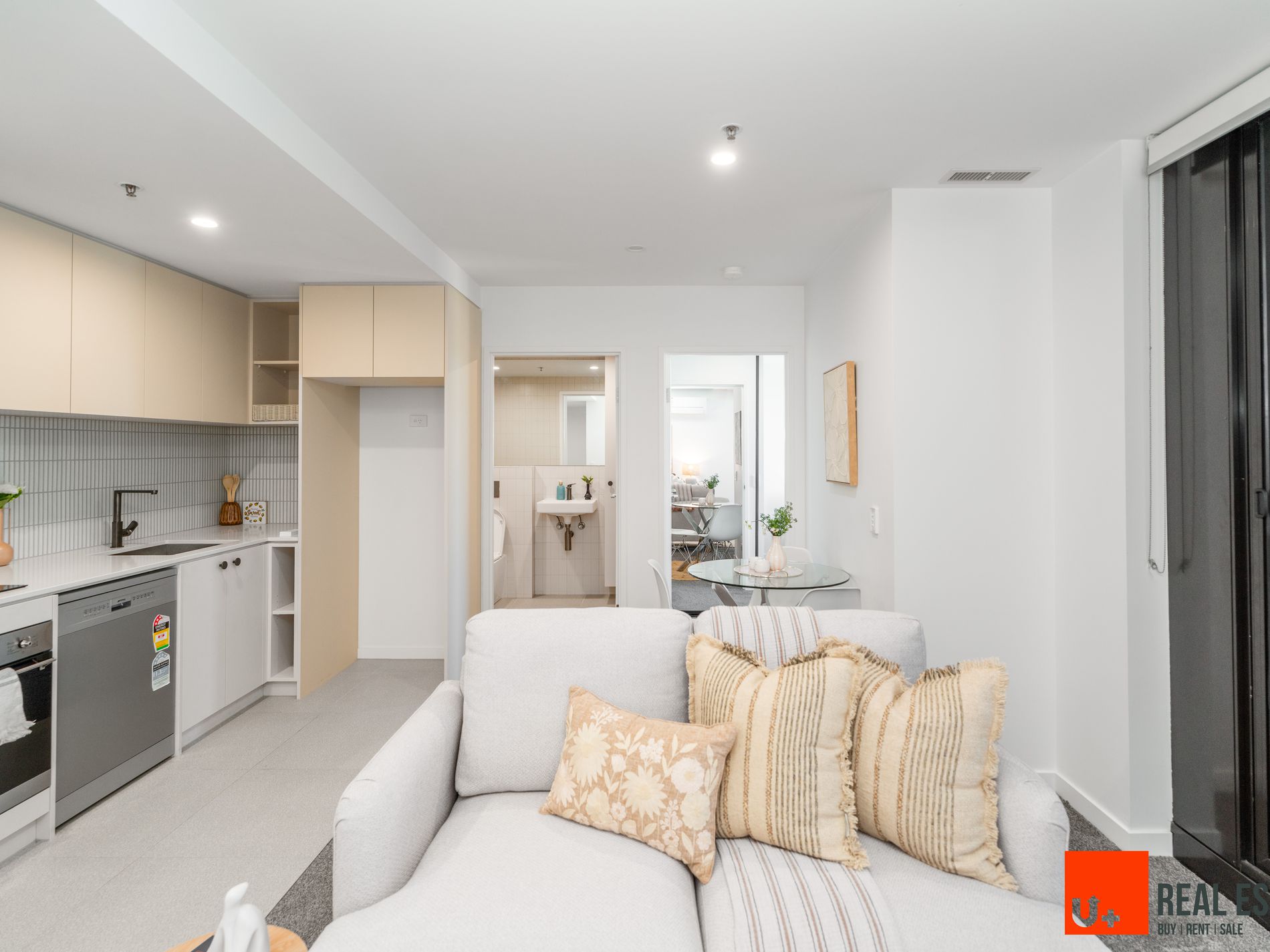 2101 / 2 Grazier Lane, Belconnen