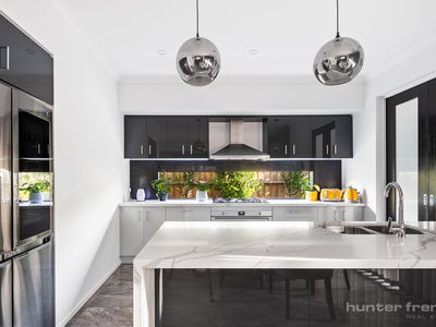 44 Mamic Boulevard, Fraser Rise