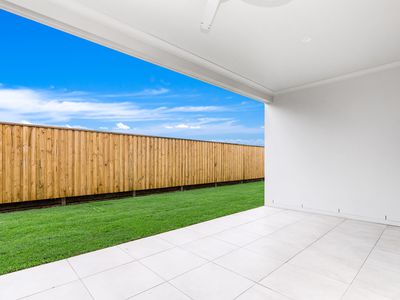 17 Cove Avenue, Skennars Head