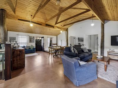 6 Dempseys Road, Braidwood