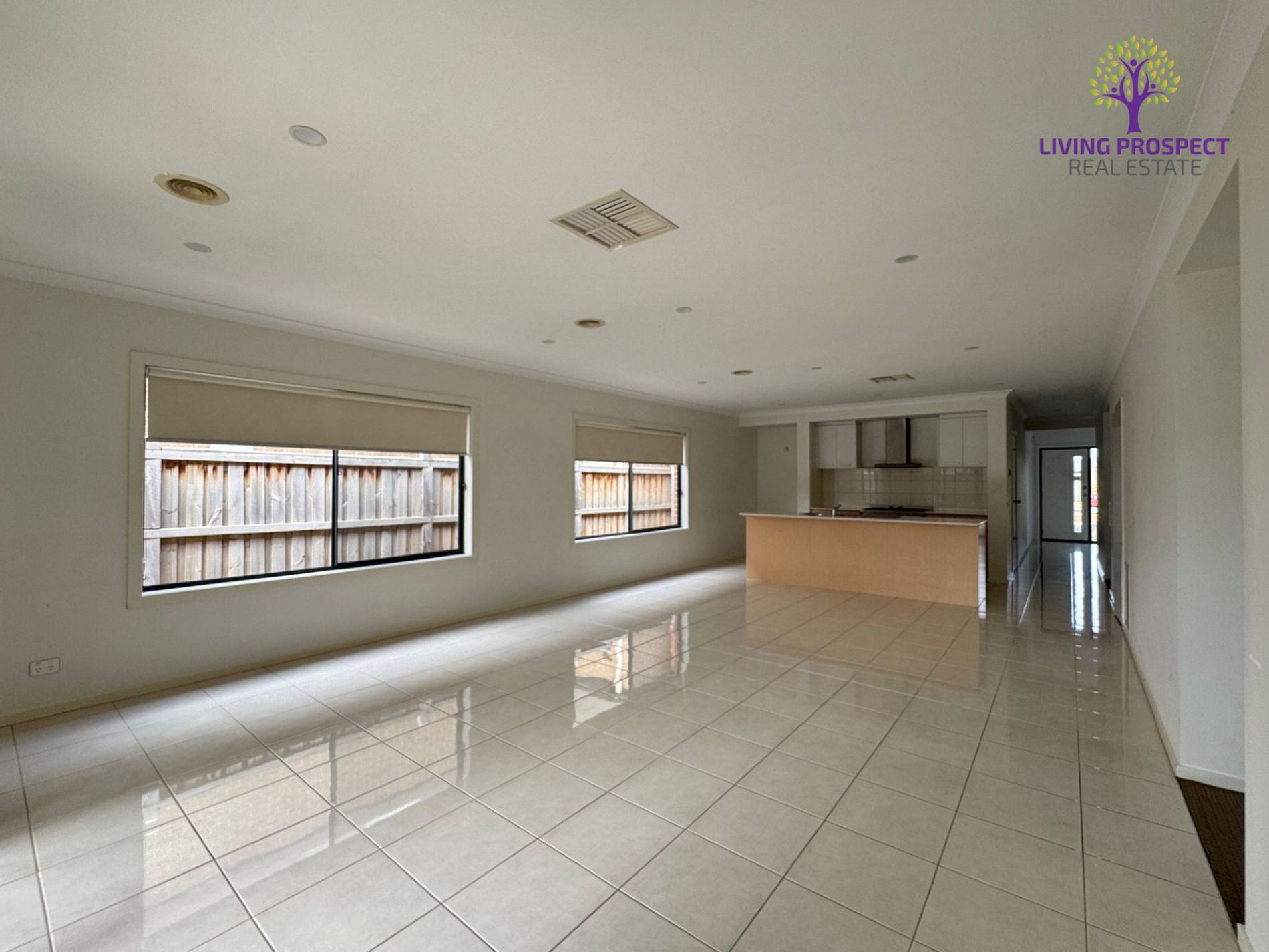 185 Saltwater Promenade, Point Cook