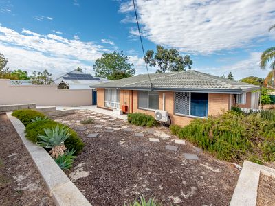 14 Buntine Way, Girrawheen