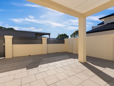 1 / 116 Gloucester Ave, Shoalwater