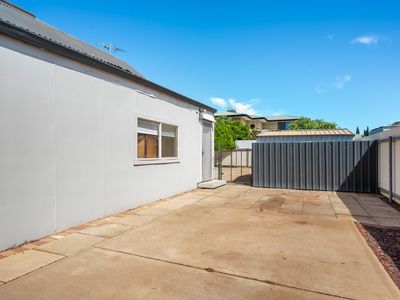 162 Varden Street, Piccadilly