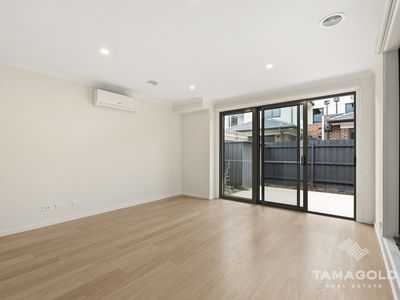 9 Loosestrife Street, Narre Warren