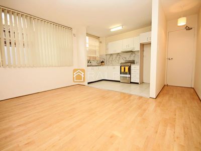 2 / 55 Alice Street, Wiley Park