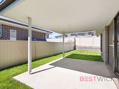 87 Basalt Way, Kelso