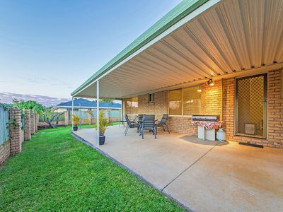 27 Teraglin Street, Manly West