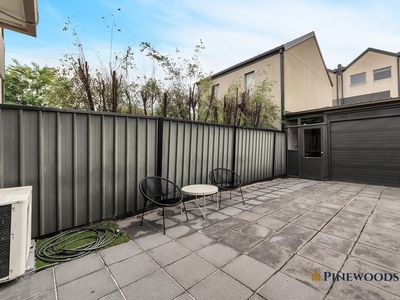 2/60 Cradle mountain drive, Craigieburn