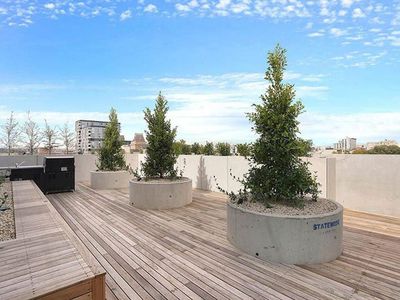 207 / 20 Peel Street, Collingwood