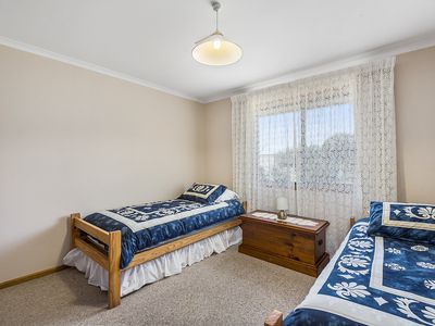 16 Arthur Street, Beachport