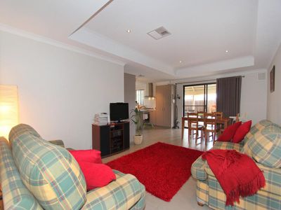 298A Piccadilly Street, Piccadilly