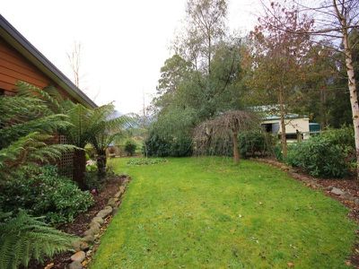 15 Wattle Hill Road, Mountain River