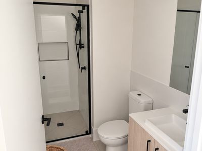 73 Attenborough Drive, Banya