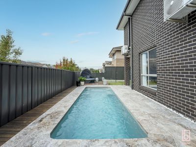 8 Darcey Street, Woongarrah