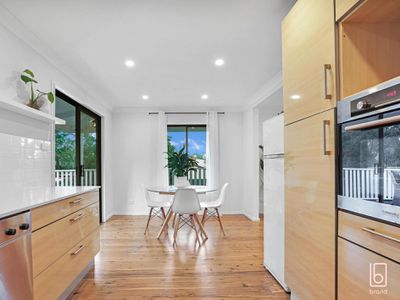 35 Eyre Crescent, San Remo