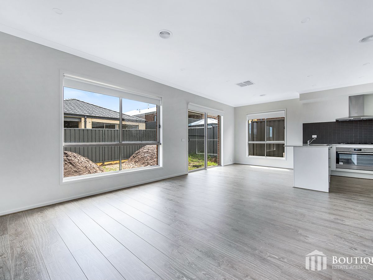 28 Jubilee Road, Clyde