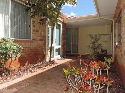27 Halgania Way, Duncraig