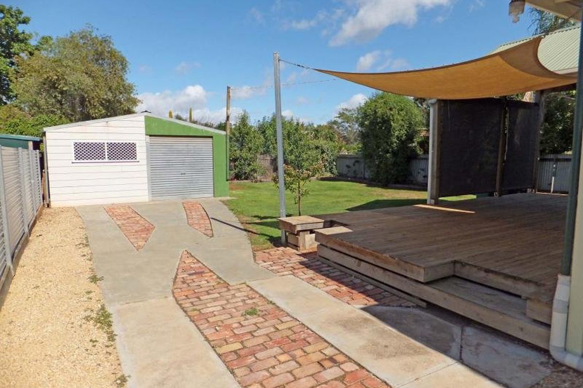 46 Lake Road, Kyabram