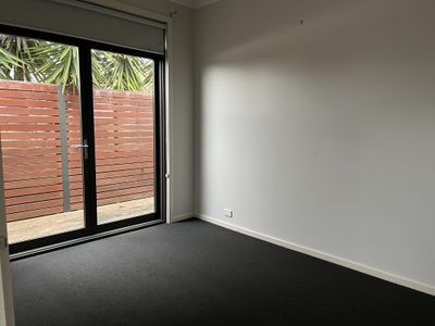 2 / 18 Elcho Street, Newtown